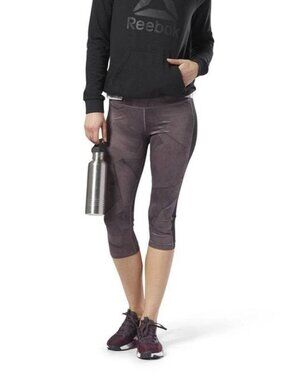 NWT Reebok Women Speedwick Capri Legging Sz M Brown Black Abstract Print